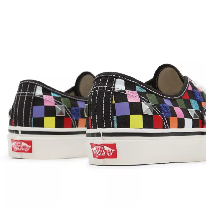 vans anaheim authentic 44